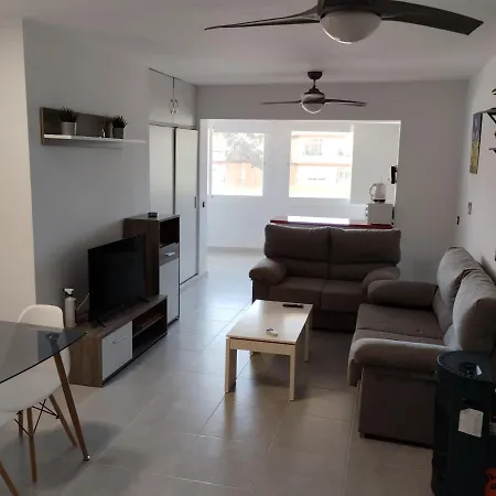 Lägenhet Apartamento Platero *